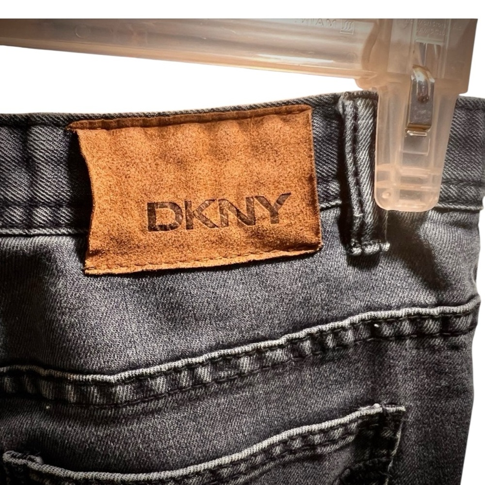 (Boys) DKNY jeans Size 16 - Picture 6 of 13